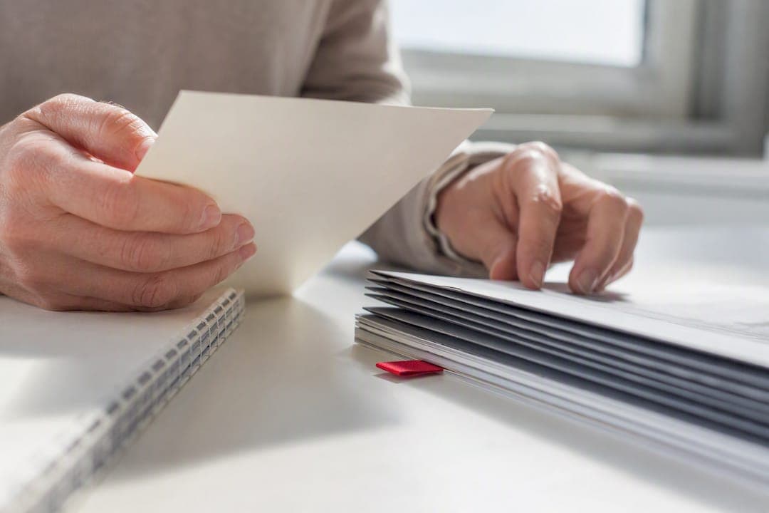 4 Mistakes That Delay Yearbook Ordering: School Adviser Checklist