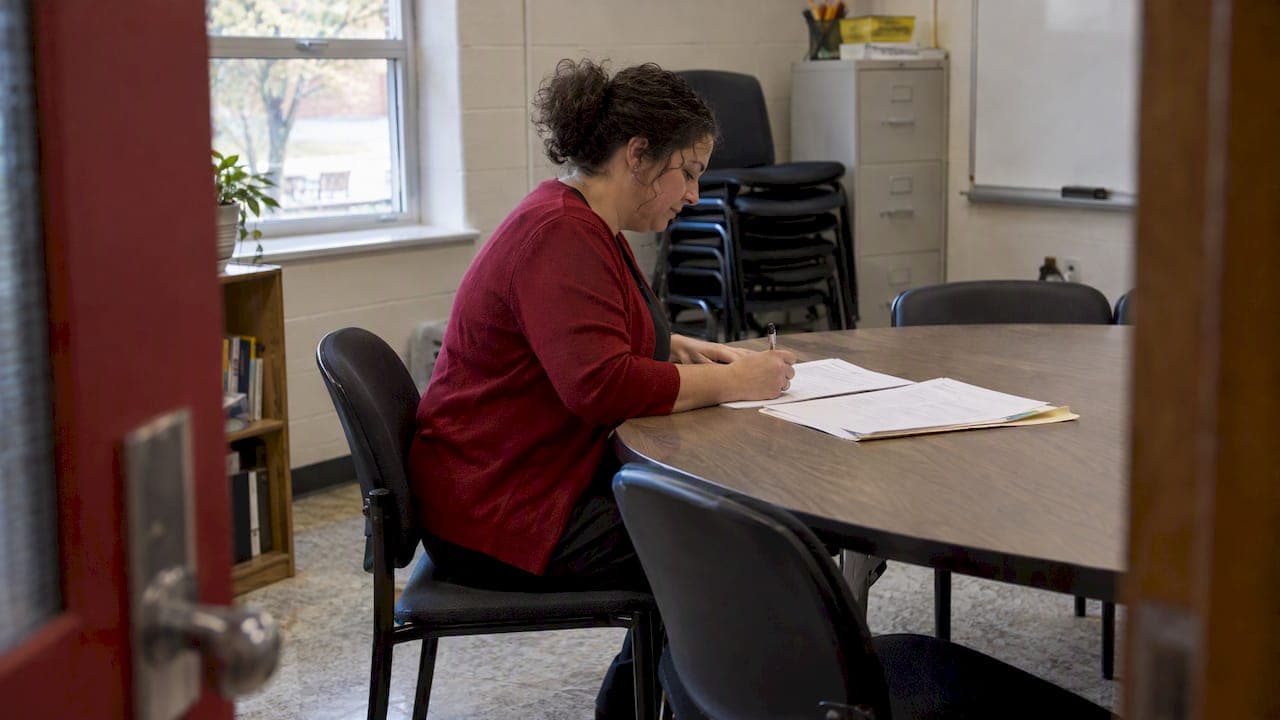 How to Cancel a Yearbook Contract: A Guide for Advisers